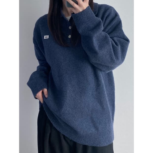 Lee 니트카라티