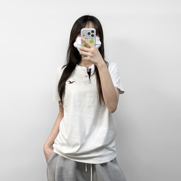 홀리스터 헨리넥 반팔티 화이트