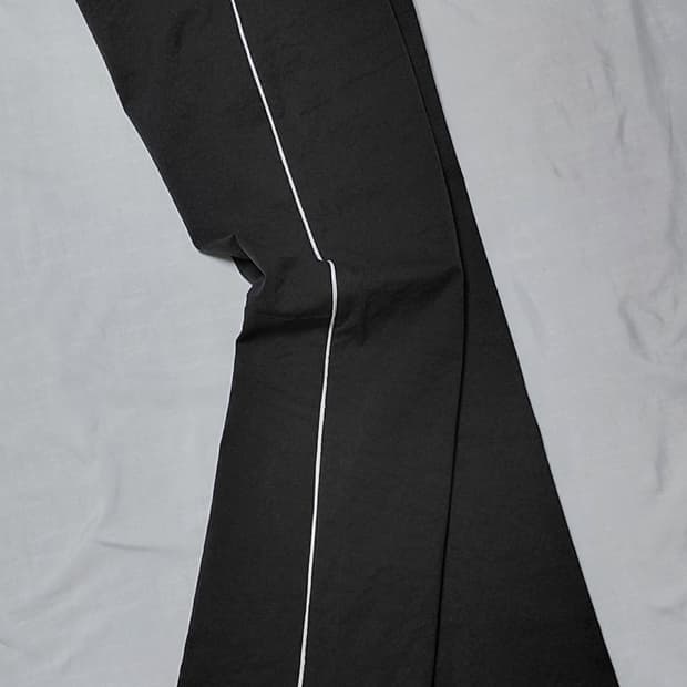 [정품] 도나카란 컬렉션 테크니컬 나일론 파이핑 슬랙스