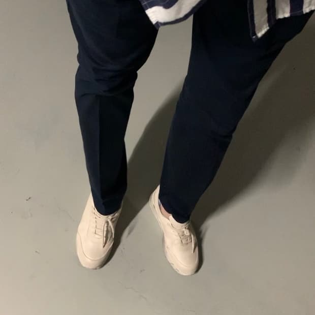 클럽모나코 치노팬츠