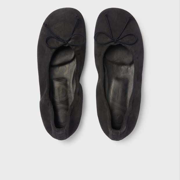 Seo bun ballerina flats black suede