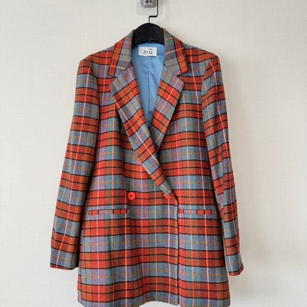 새상품 컨디션 봄 niu 체크 블레이저 XS(44,55사이즈 가능)