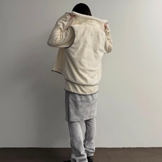 지초이 25-004 치마