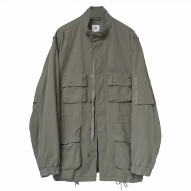 폴리테루 노메뉴얼 필드파카 4사이즈 구매합니다