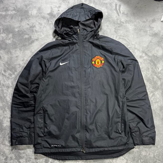 나이키 맨유 스톰핏 바람막이