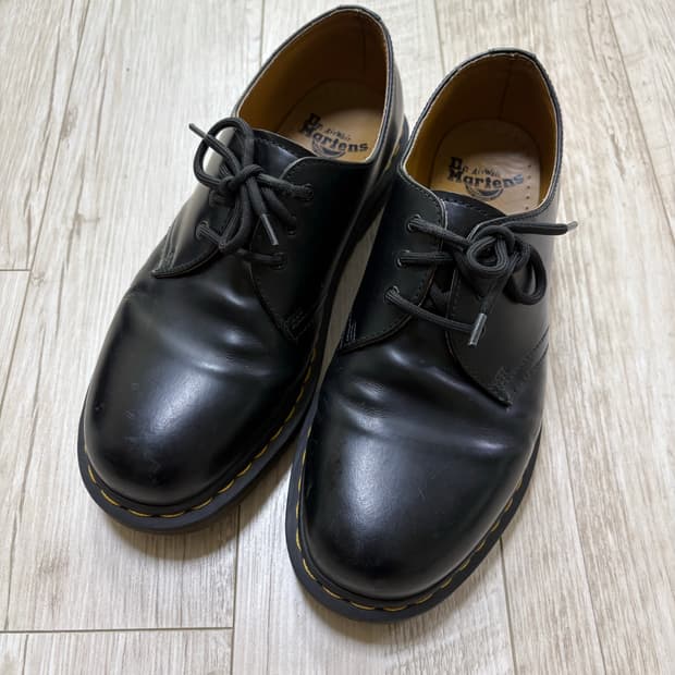 닥터마틴 1461 3홀 스무스 260