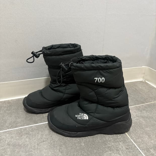 700 눕시 노스페이스 패딩부츠 방한화 방한부츠