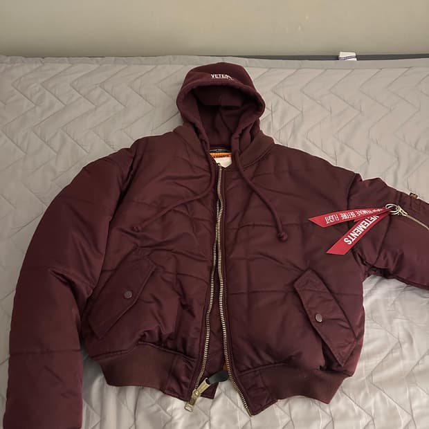 베트멍 알파 마원 봄버(꼬르소꼬모)