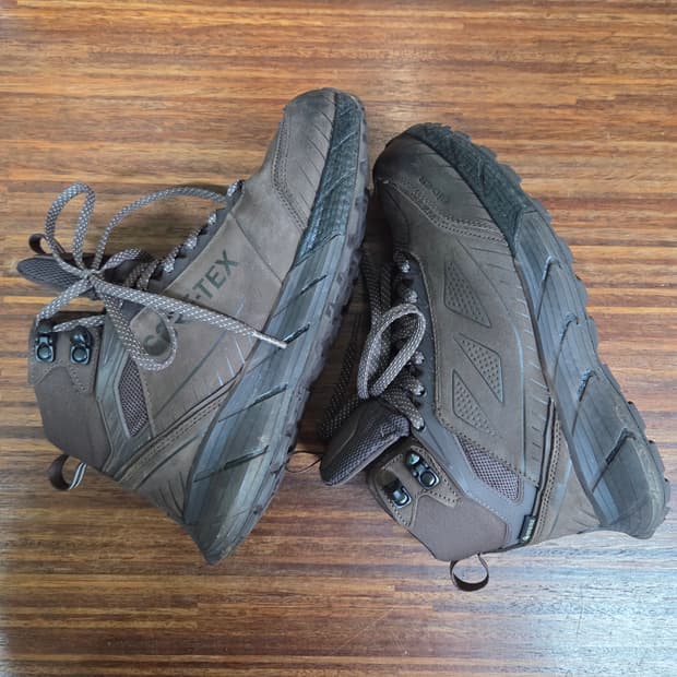 아이더 고어텍스 1800 투어링 트레킹 등산화 235