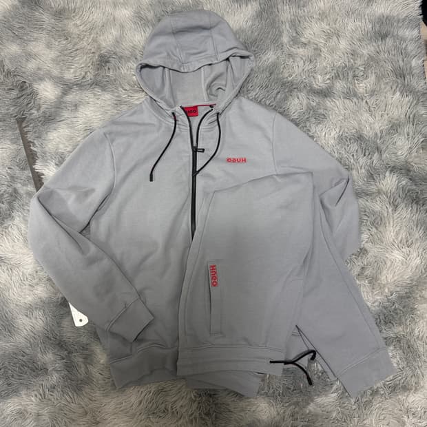 정품) 휴고보스 트레이닝세트 M사이즈 