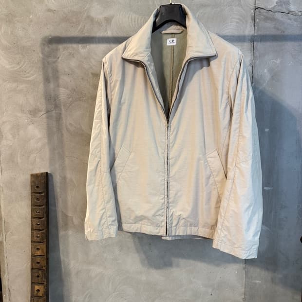 CP 컴퍼니 자켓 100