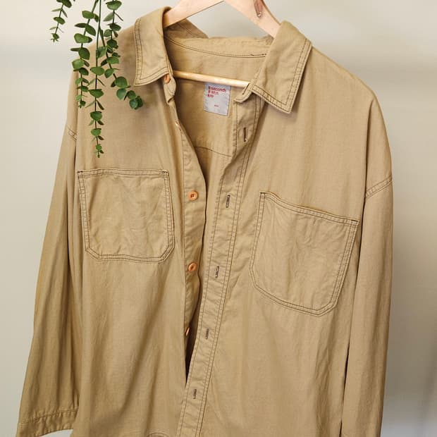 에잇세컨즈 카키색 남방 셔츠 XXL