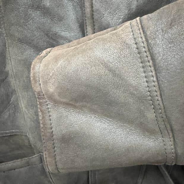 이태리 빨질레리 양가죽(안감양털) 무스탕 100(XL)