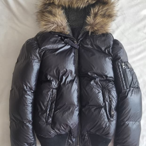 돌체앤가바나 블랙 퍼 패딩