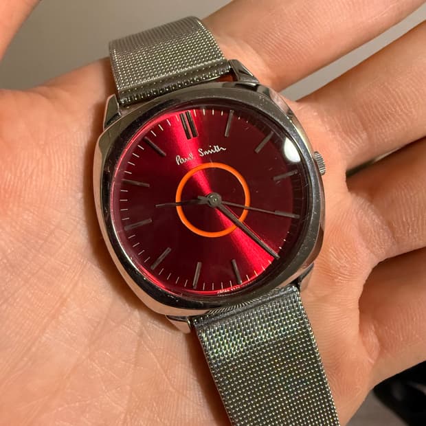폴 스미스 레드 다이얼 시계