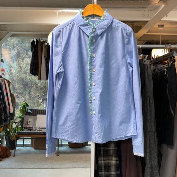 스나오 쿠와하라 프릴 셔츠