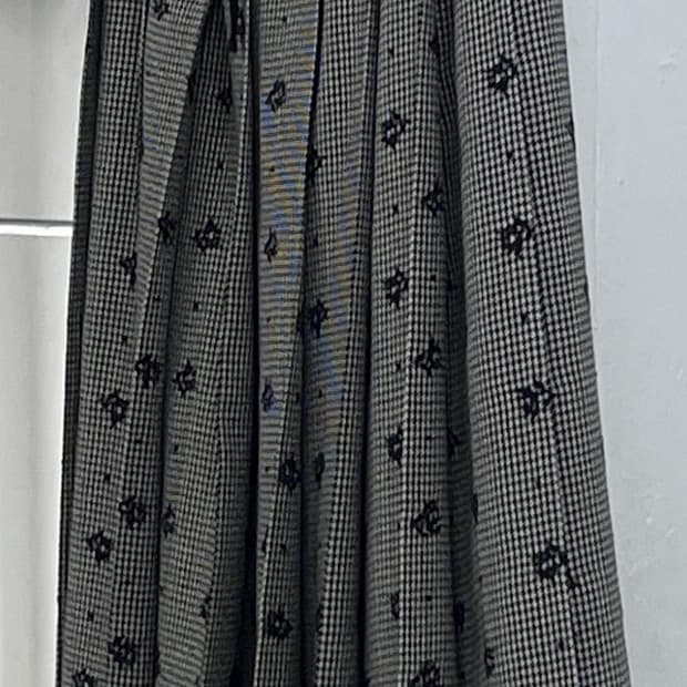 꼼데가르송 스커트