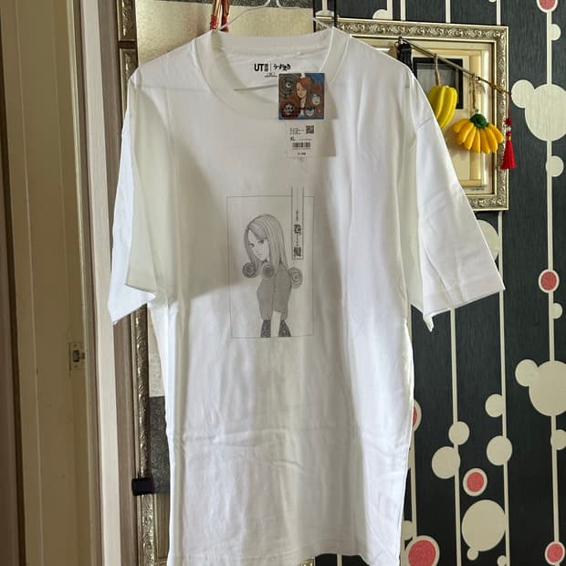 (XL) 유니클로 UT 토미에 티셔츠 (Uniqlo)