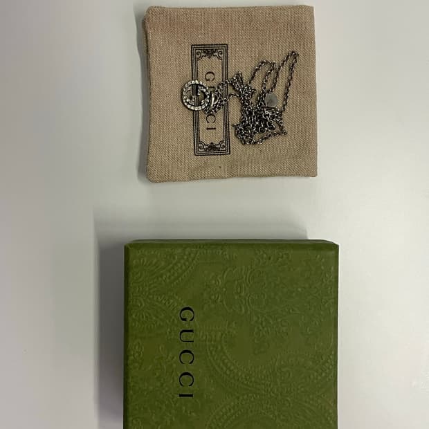 구찌 인터로킹 목걸이