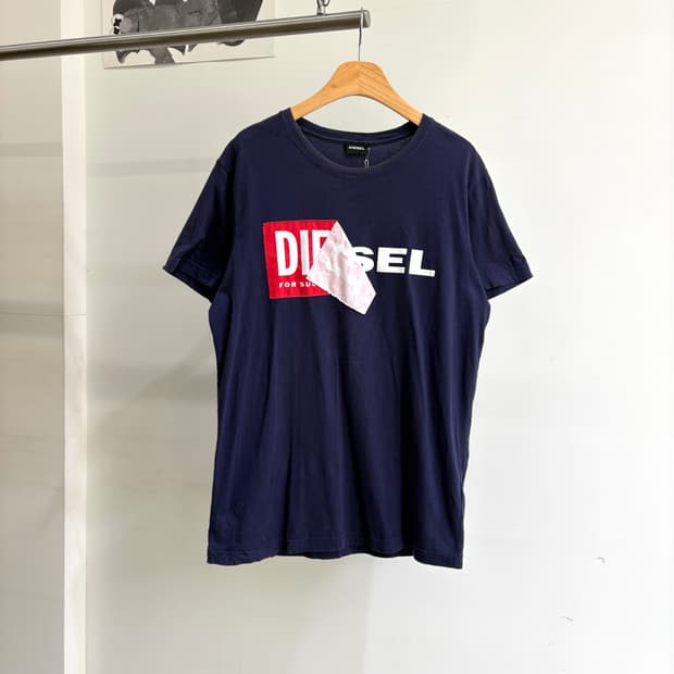 DIESEL 반팔 티셔츠