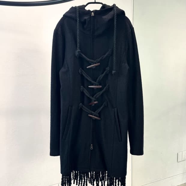 울 프린지 더플 코트