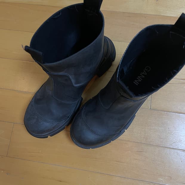 ganni 부츠 240cm