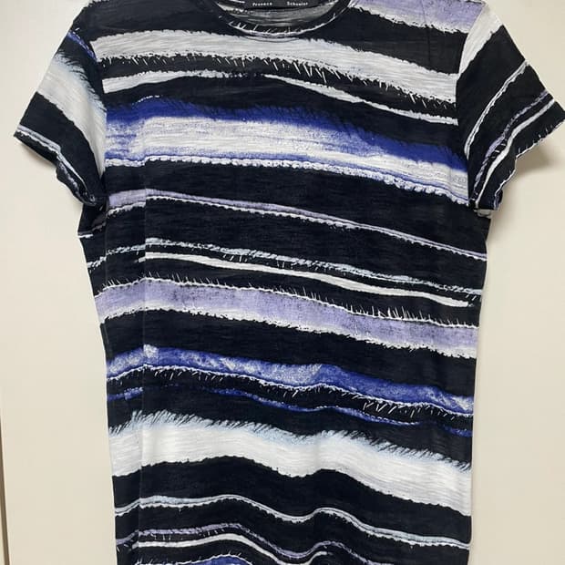 Proenza schouler 프로엔자슐러 반팔티셔츠 S 사이즈