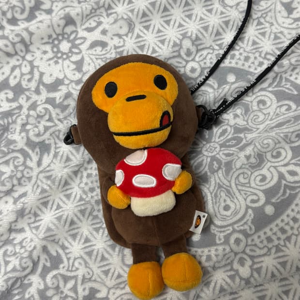 베이프 마일로 모바일백 버섯