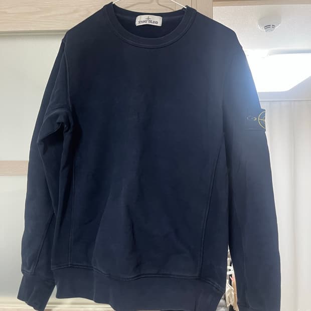 스톤아일랜드 맨투맨 네이비 M