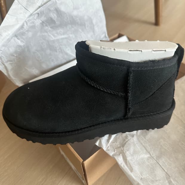 (W) 어그 클래식 울트라 미니 부츠 블랙