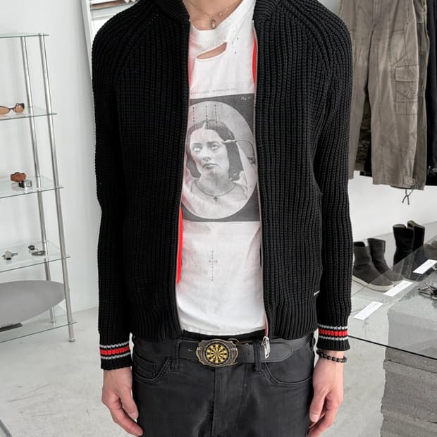 디젤 라인 니트 집업