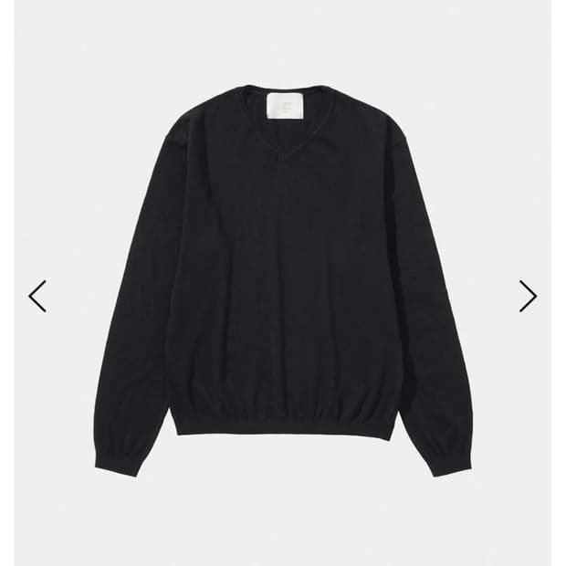 강정석 브이넥 니트 [48]