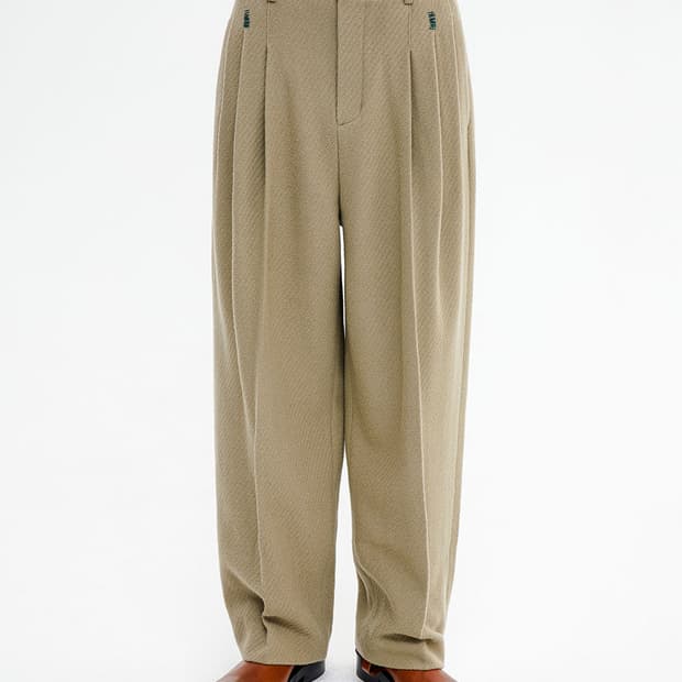 아더에러 22fw Ation slacks 베이지 A5
