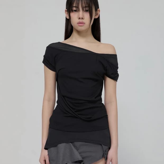 새상품 플레어업 2-Layered Top 블랙