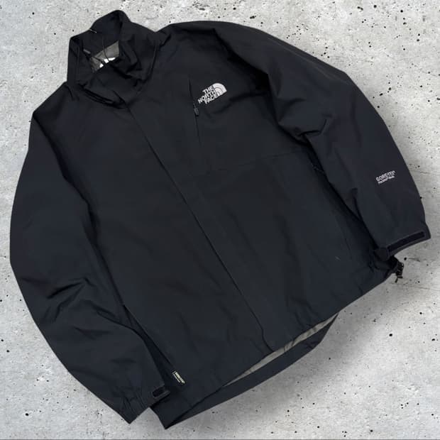 [M] 노스페이스 고어텍스 블랙 바람막이 자켓 C784