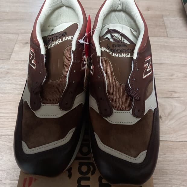 뉴발란스 M1500GBI 브라운 새상품 270