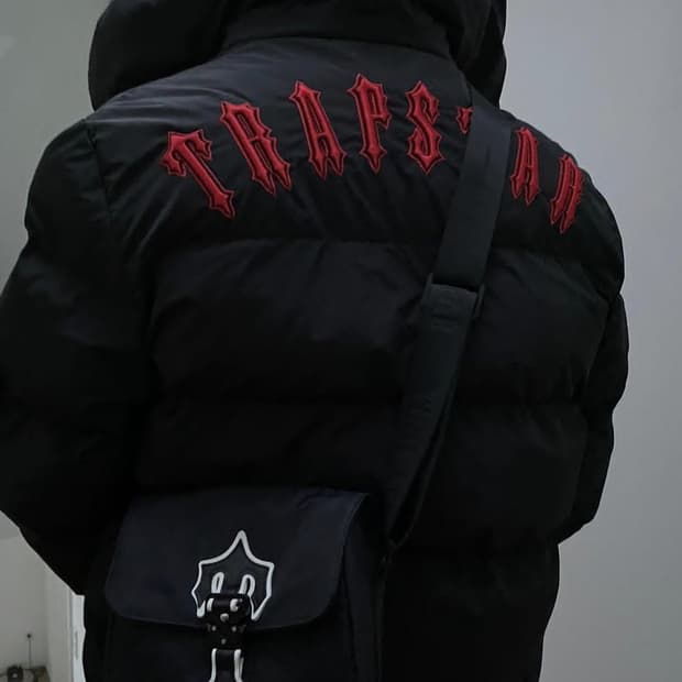 트랩스탕 아이언게이트 레드