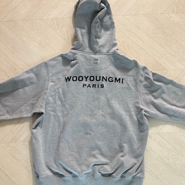 우영미 백로고 후드 M 46 상태 A 클리닉 완료