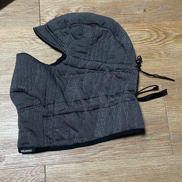 네멘 x 바이보레 바라클라바