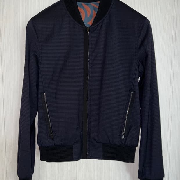 우영미 리버시블 봄버 자켓