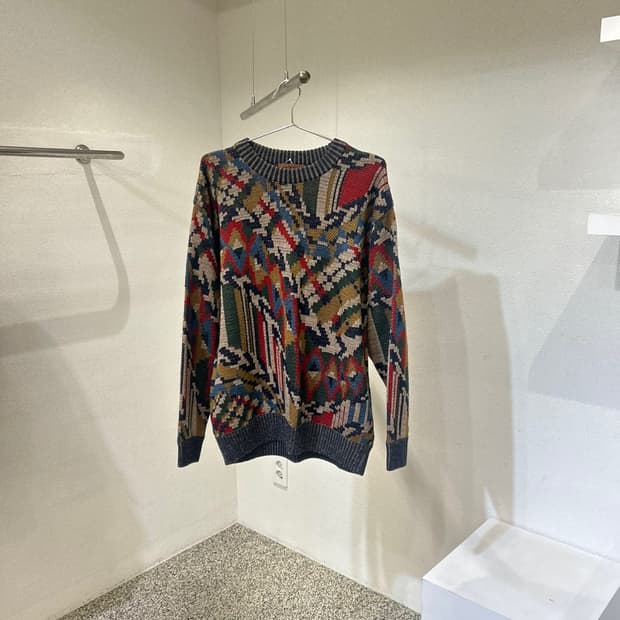 미쏘니 패턴 니트