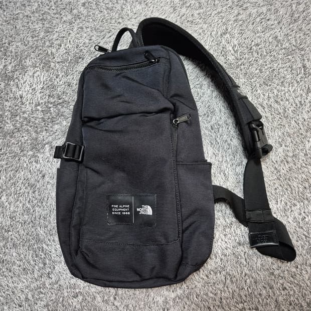 노스페이스 슬링백