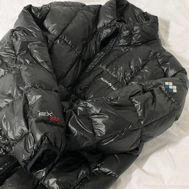 몽벨 경량패딩 ex900