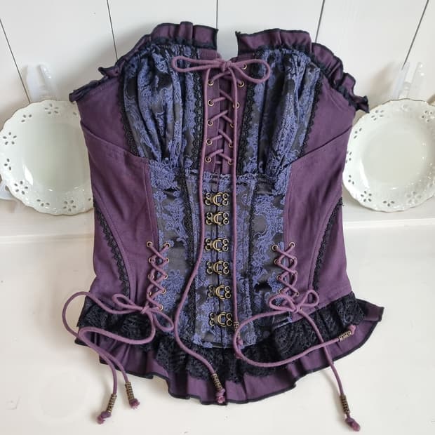 OZZ ONESTE(오즈온)고딕 코르셋 뷔스티에 탑