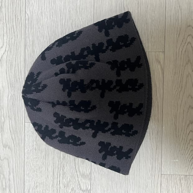 예스아이씨 비니 보라색