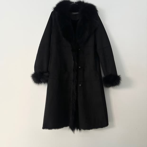 Chic fox fur muston jacket / black