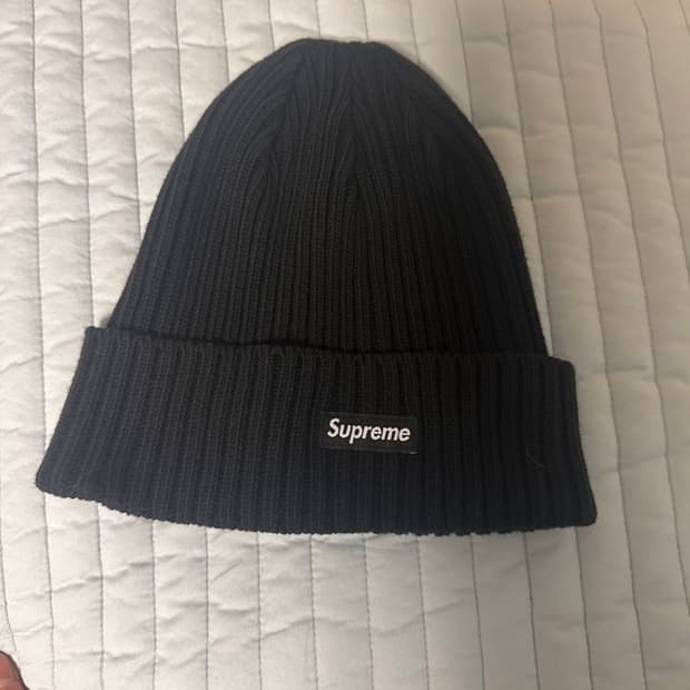 슈프림 오버다이드 비니