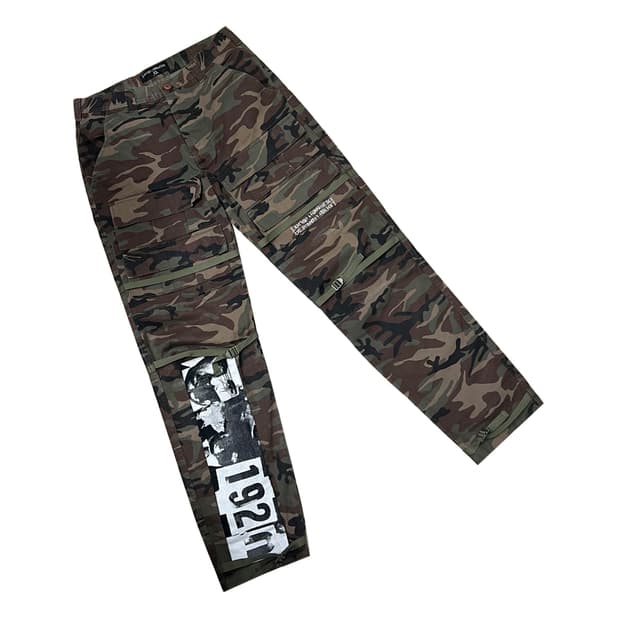 아임낫어휴먼비잉 베이직 로고 밀리터리 카모 팬츠 32