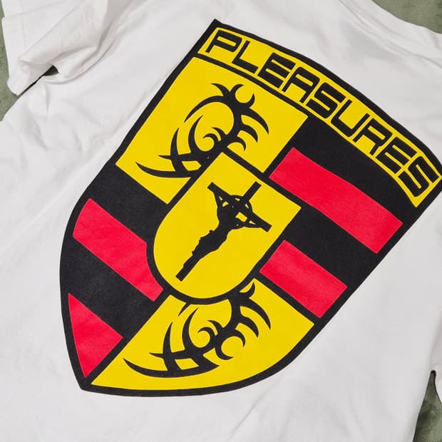 플레져스 포르쉐 반팔 티셔츠