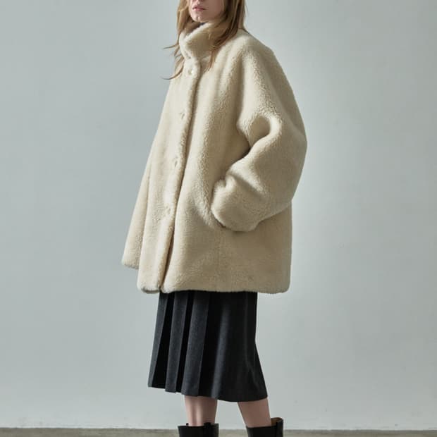 파사드패턴 램스울 퍼 하프 코트 새상품